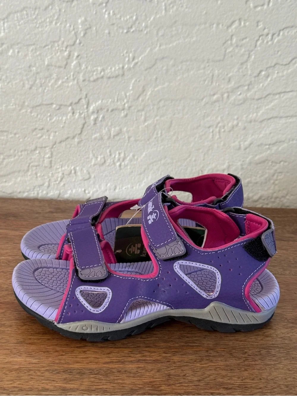 Kamik triple strap